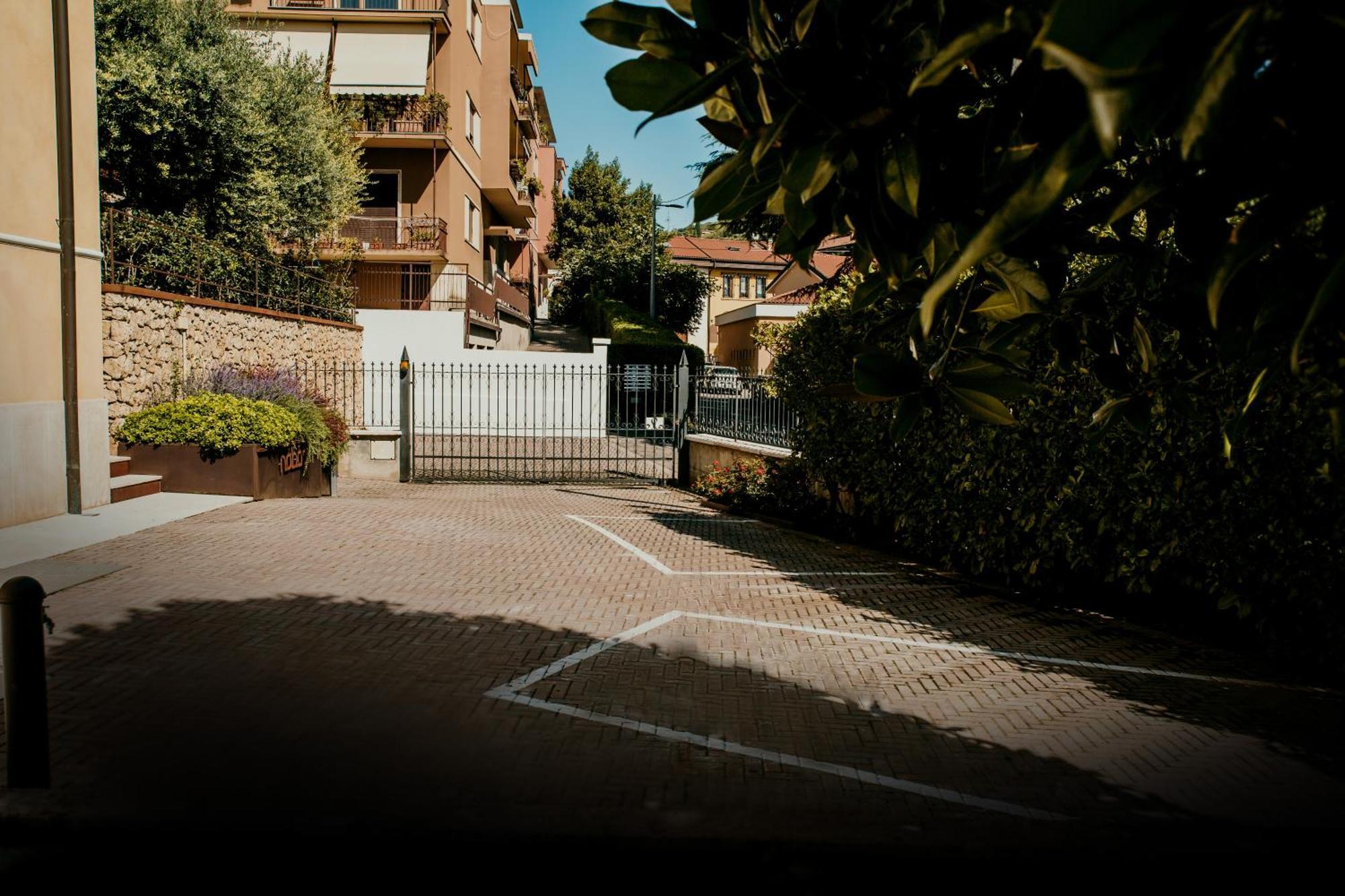Naboo Verona Luxury Suites Exterior foto